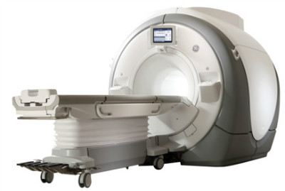 MRI（磁気共鳴画像装置）